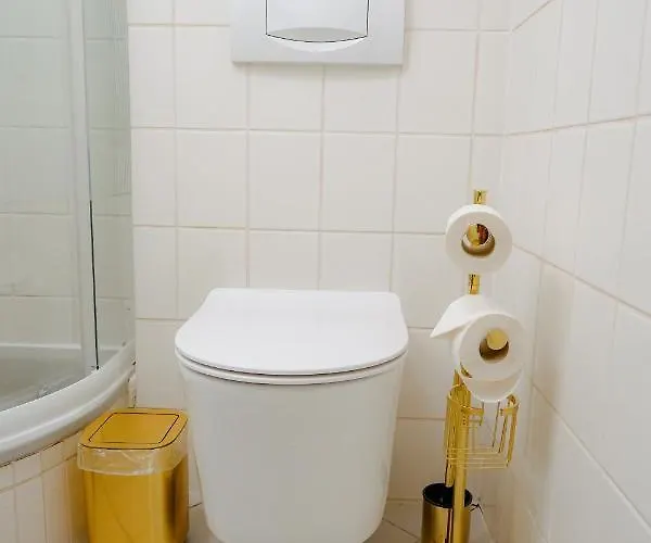 Designer An Der Leineinsel In Hannover, Direkt Am Wasser In Ruhiger Laage, Messeapartment Διαμέρισμα Ανόβερο