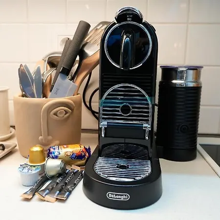 Appartamento Designer An Der Leineinsel In Hannover, Direkt Am Wasser In Ruhiger Laage, Messeapartment