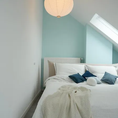 Designer An Der Leineinsel In Hannover, Direkt Am Wasser In Ruhiger Laage, Messeapartment * 하노버